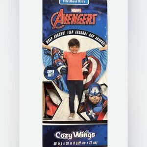 Marvel Comics Avengers Captain America Cape Blanket 50" x 28" - Cozy Wings